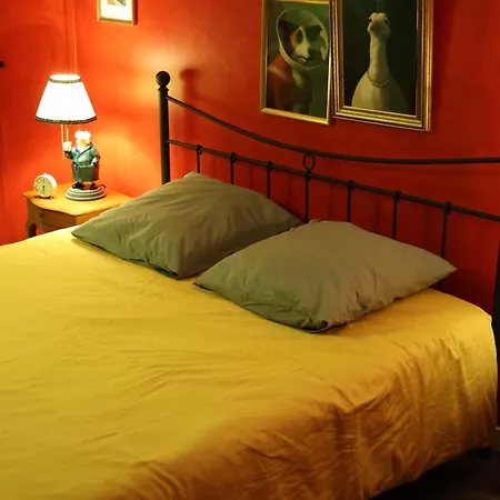 Amelie In Hidden Gem Montmartre * Париж